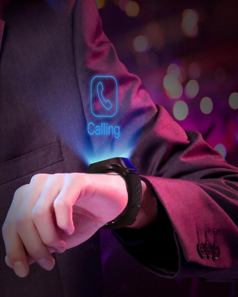 سوار ذكي للكبار مزود بسماعة بلوتوث