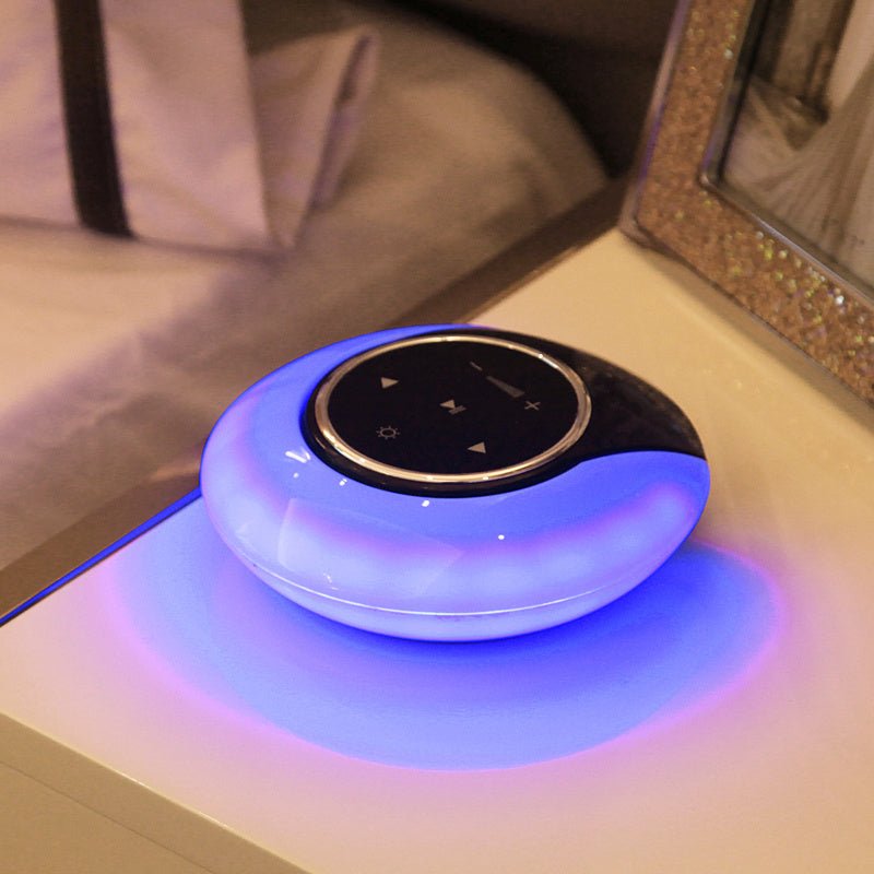 مصباح مكتبي LED إبداعي مزود بمكبر صوت ستيريو بتقنية البلوتوث مع خاصية التعتيم المستمر وخاصية اللمس، قابل للطي، مع إضاءة ليلية
