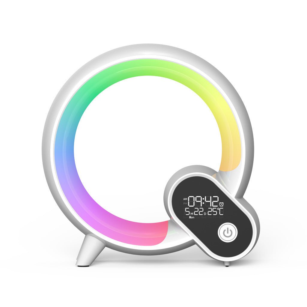 ساعة منبه رقمية تناظرية من Creative Q Light مزودة بشاشة عرض رقمية تعمل بالبلوتوث وصوت ذكي للاستيقاظ Q مع إضاءة ملونة في الغلاف الجوي