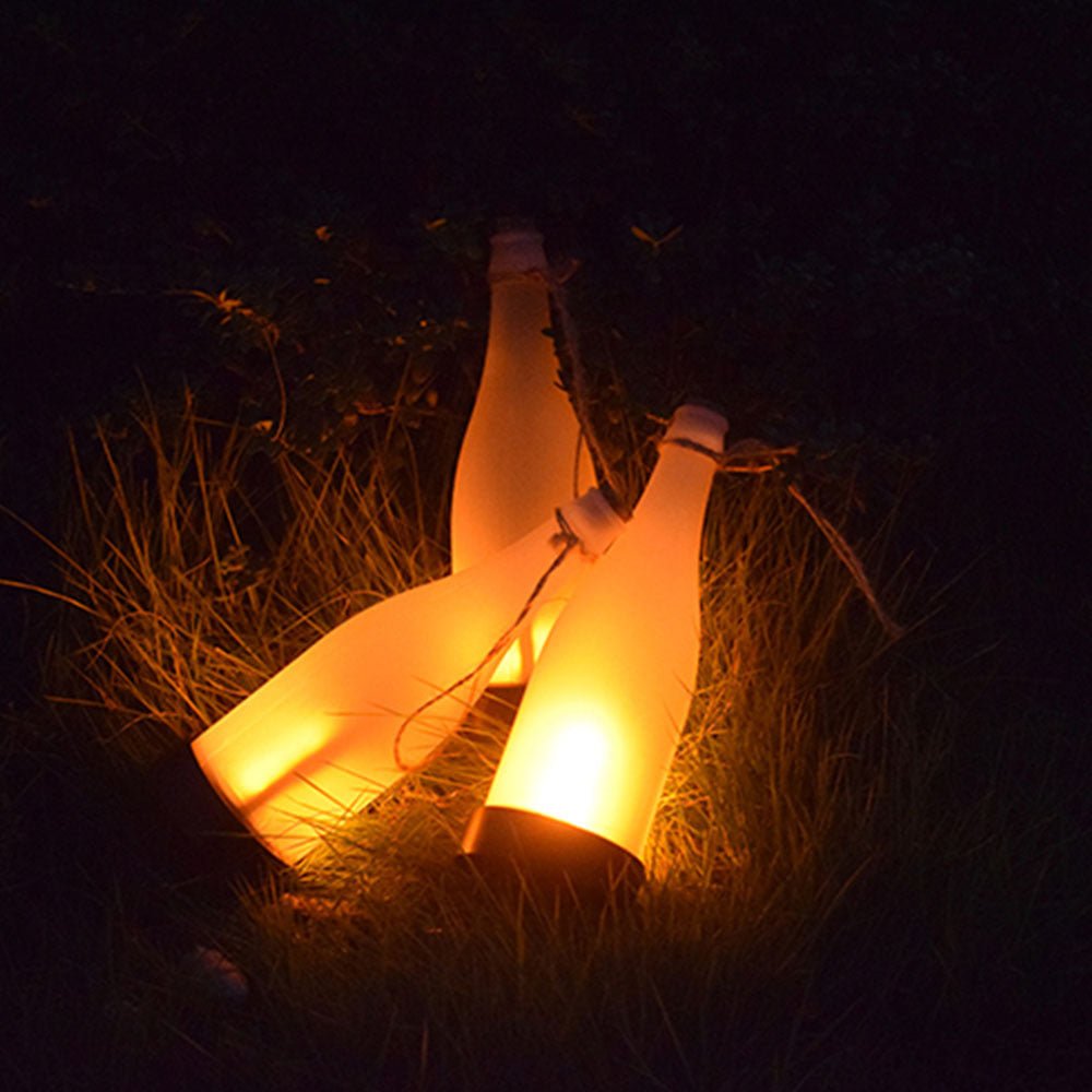 Fashionable New Solar LED Light Wine Bottle Flame Light Outdoor